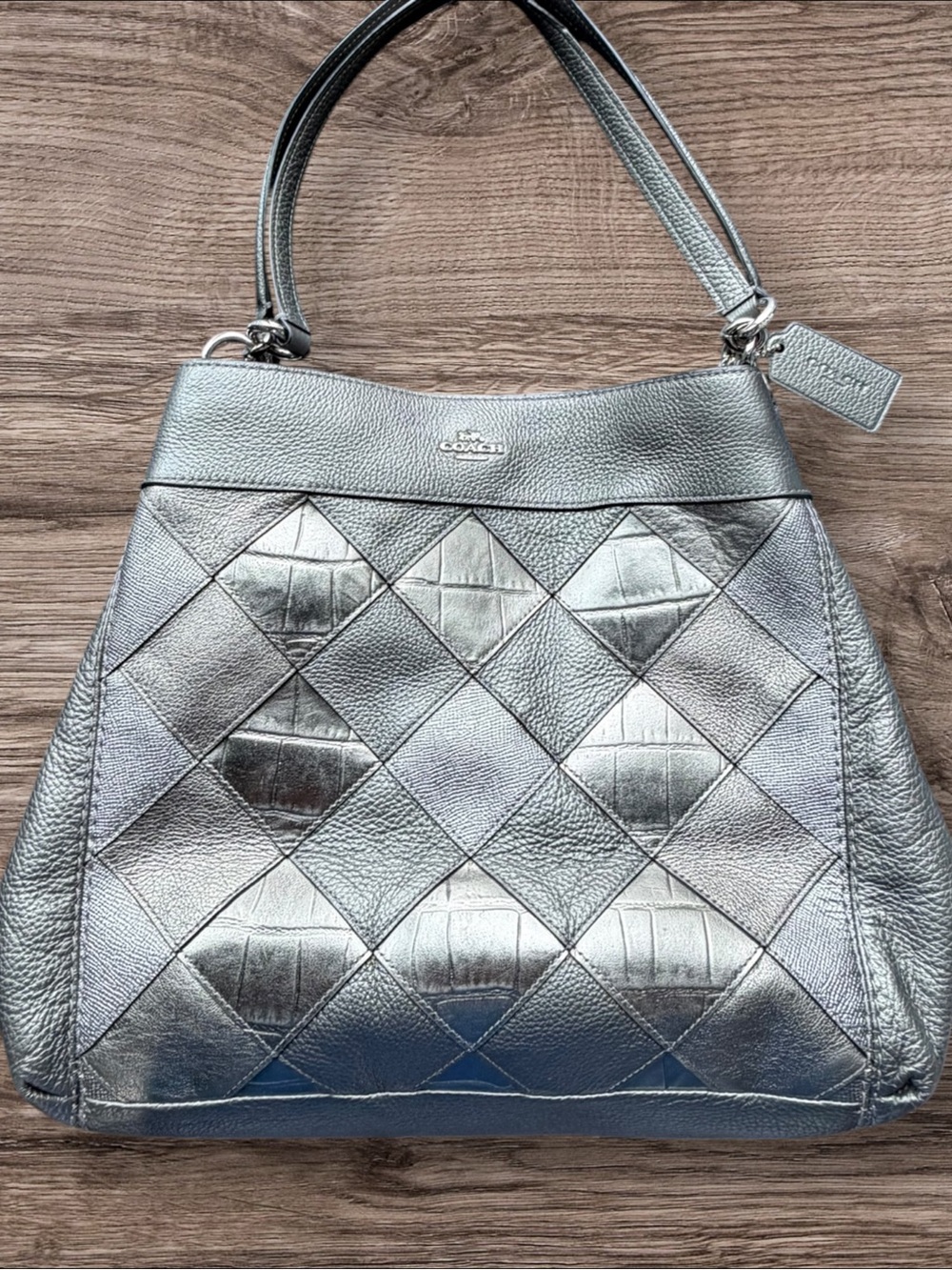 Women’s Coach Lexi Metallic Shoulder Bag with Silver Patchwork Leather Design